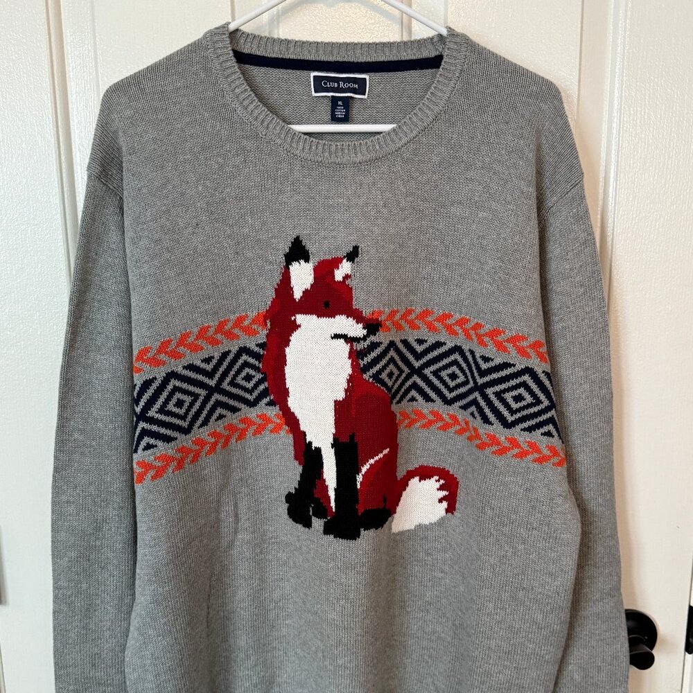Club Room men's grey crewneck sweater with large fox - size XL